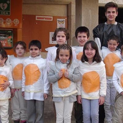 Una comparsa de l'esplai abans de sortir a la cercavila.